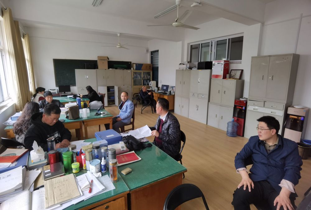 80ef5ad7b870449db3e86e81b8092235.jpg 80ef5ad7b870449db3e86e81b8092235.jpg